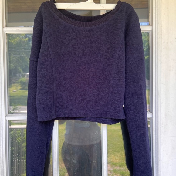 Buff bunny sweater - Picture 1 of 2